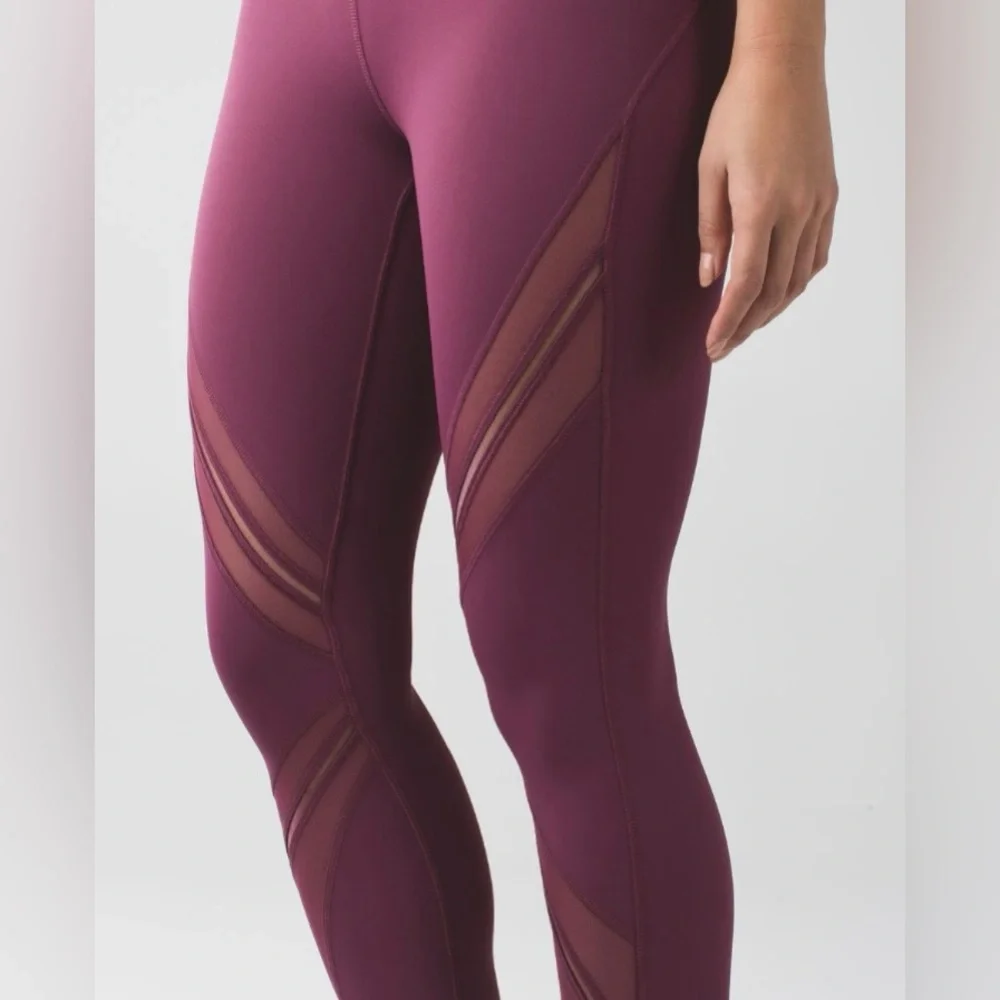 Lululemon Women’s High Times Leggings Metta